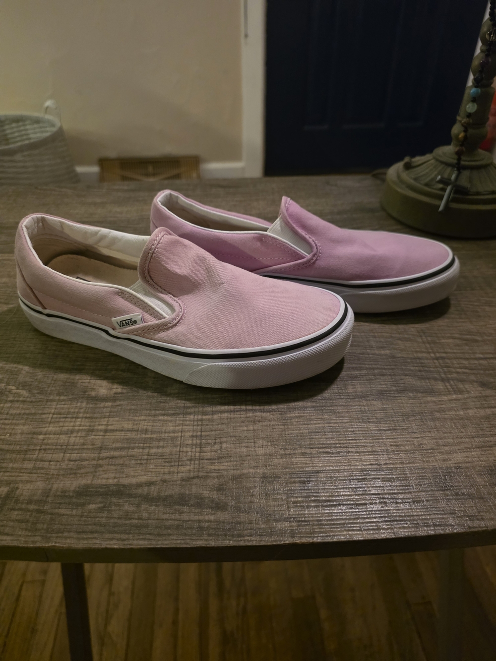 Vans Slip-On Women's Sneakers in Light Pink - Size W6 (M4.5)